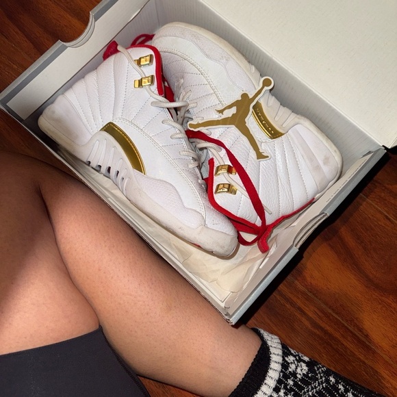 Jordan Women's Sneakers in White and Gold with Red Accents - Picture 2 of 5